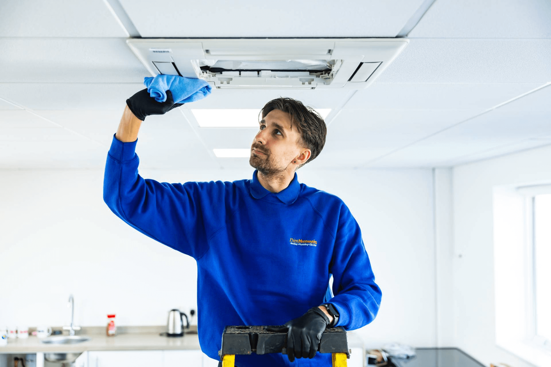 Commercial Services, Air Conditioning 